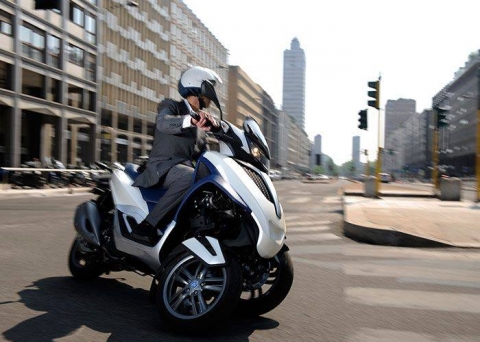 Piaggio MP3 300