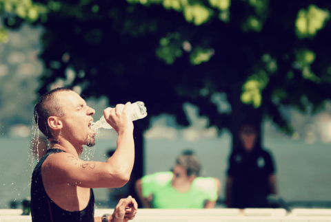 Patrizia-Habarta-triathlon-allo-sportivo-non-basta-bere-molto-vegan-vegandroll-831x560